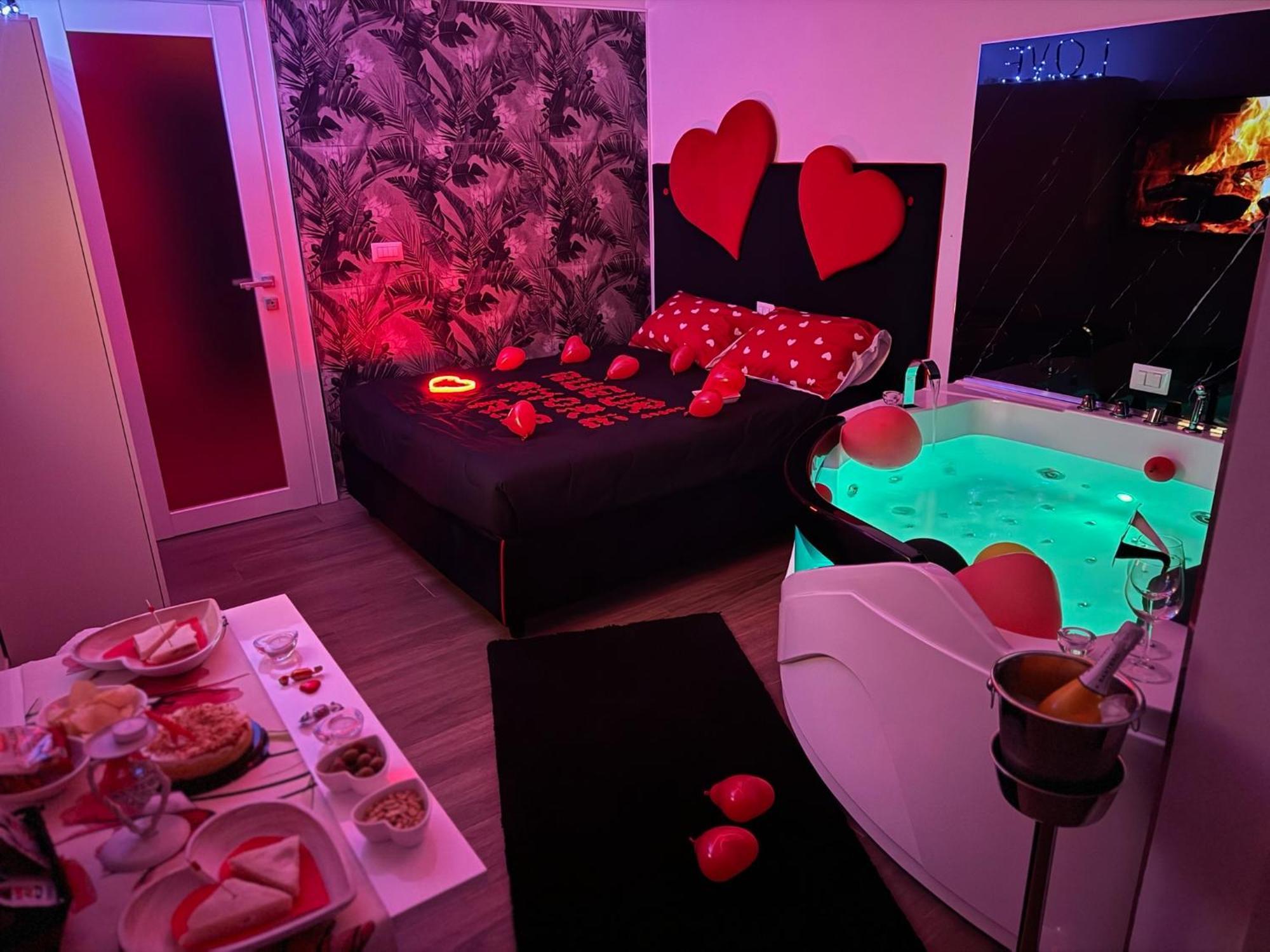 باري Due Cuori Suite المظهر الخارجي الصورة